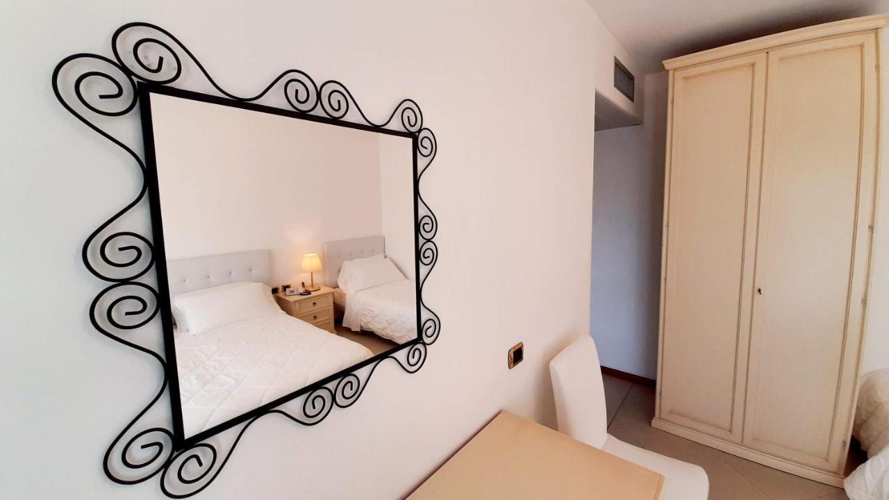 Hotel&Wellness Fra I Pini Lignano Sabbiadoro Eksteriør bilde