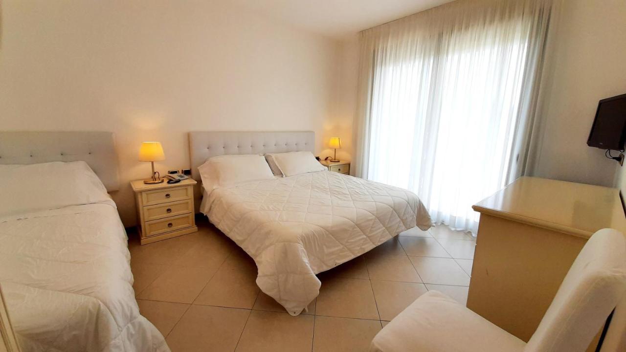 Hotel&Wellness Fra I Pini Lignano Sabbiadoro Eksteriør bilde