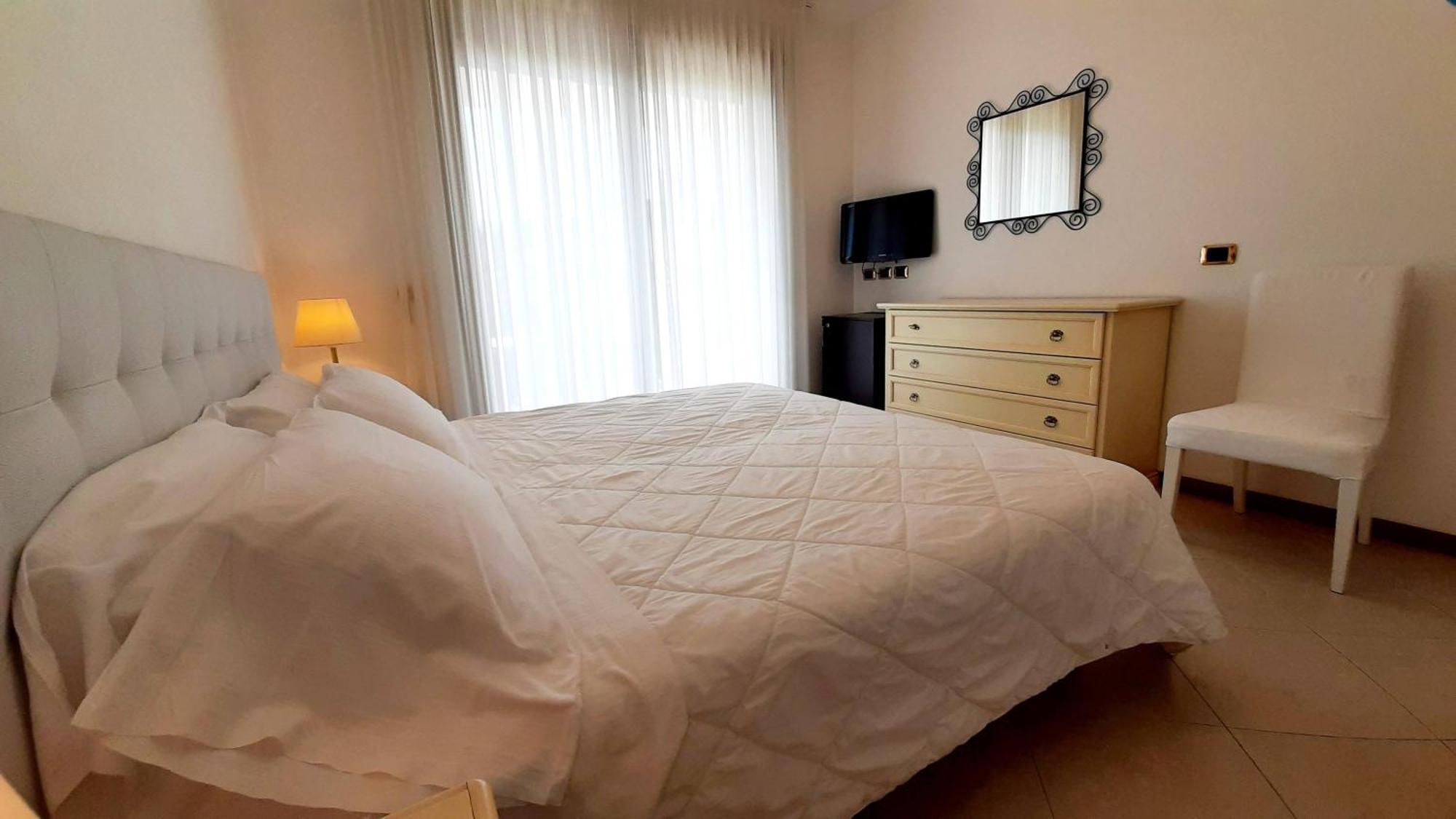 Hotel&Wellness Fra I Pini Lignano Sabbiadoro Eksteriør bilde