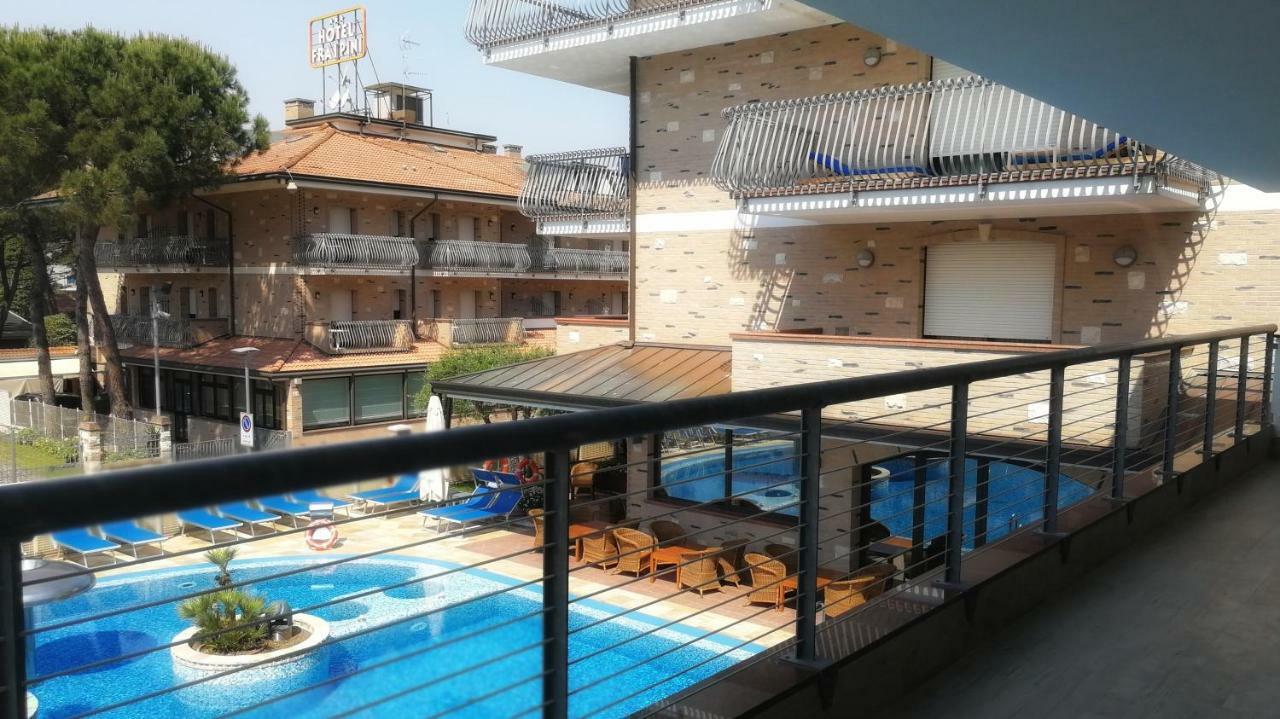 Hotel&Wellness Fra I Pini Lignano Sabbiadoro Rom bilde