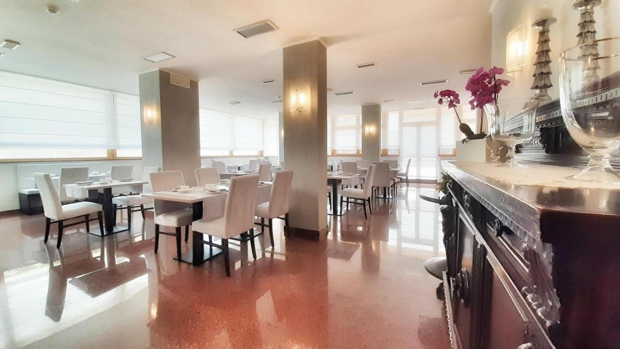 Hotel&Wellness Fra I Pini Lignano Sabbiadoro Eksteriør bilde
