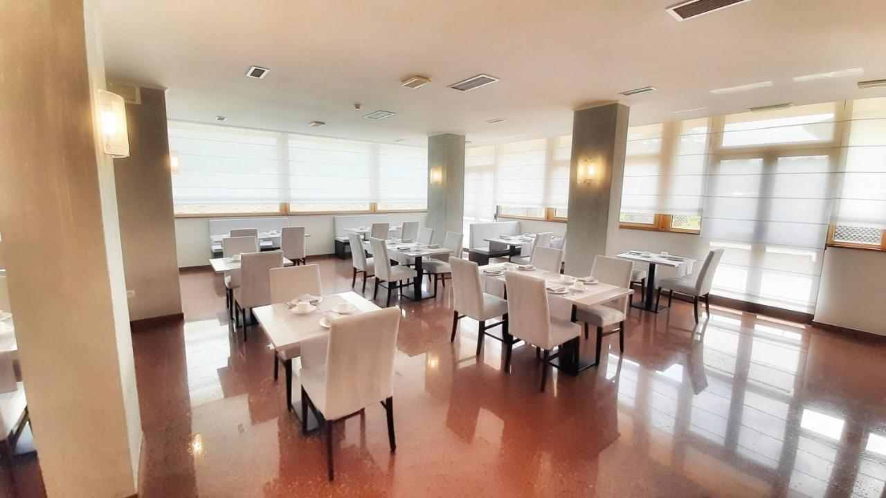 Hotel&Wellness Fra I Pini Lignano Sabbiadoro Eksteriør bilde
